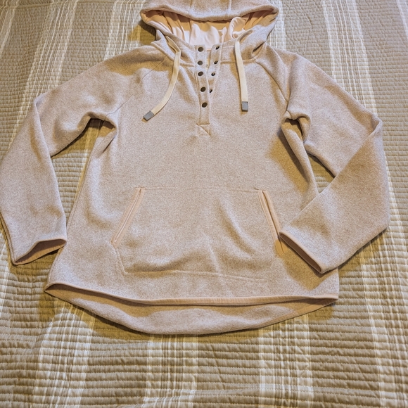 Thread & Supply Cream Top - Picture 2 of 10